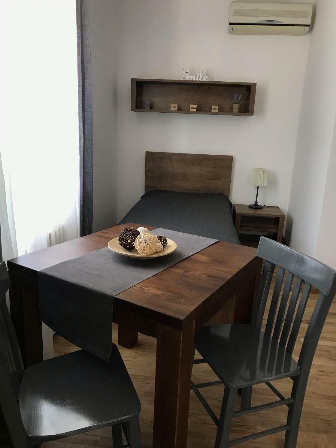 Grocka Apartmani & Rooms Exterior foto