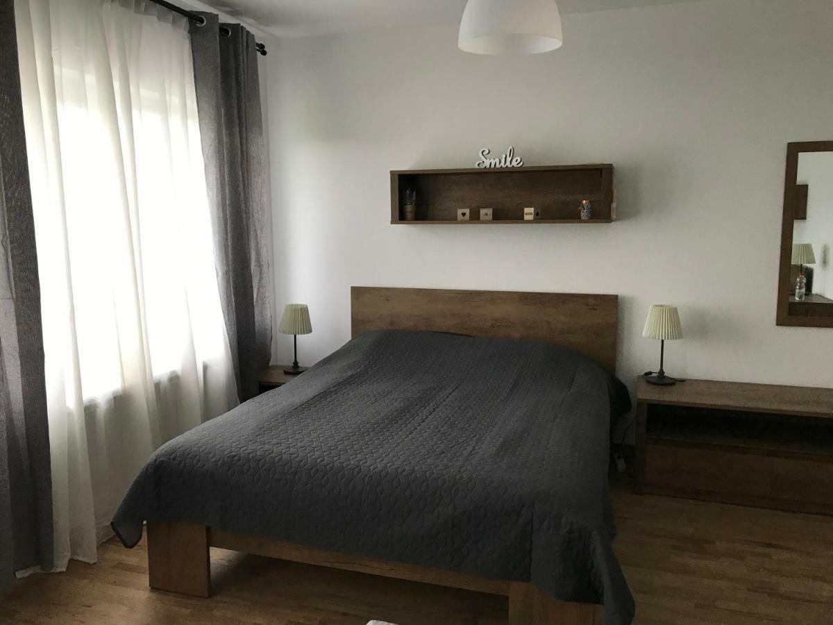 Grocka Apartmani & Rooms Exterior foto